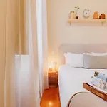 Cozee Camoes Apartamento Oporto