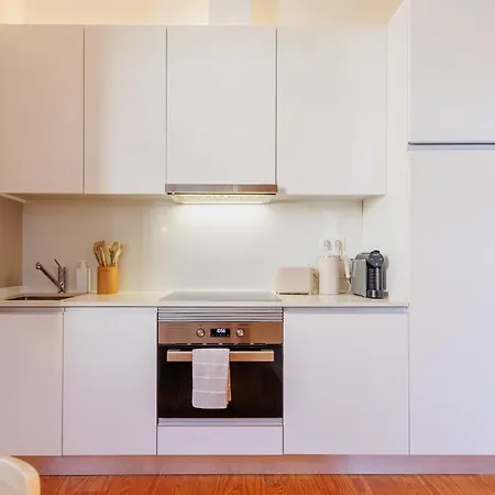 Cozee Camoes * Порту