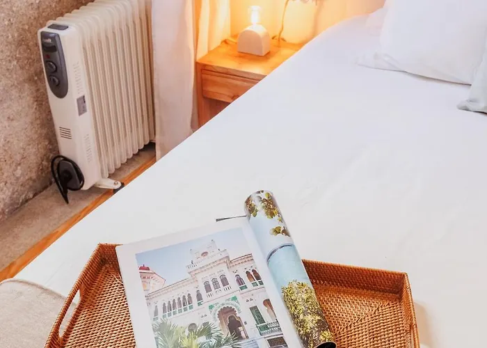 Cozee Camoes * Порту